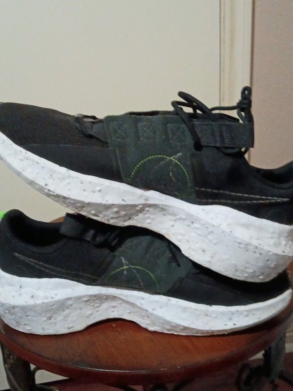 Nike Crater Impact DB2477-001 Men’s Size 11 Black Green Sneakers Running Shoes - Picture 12 of 13